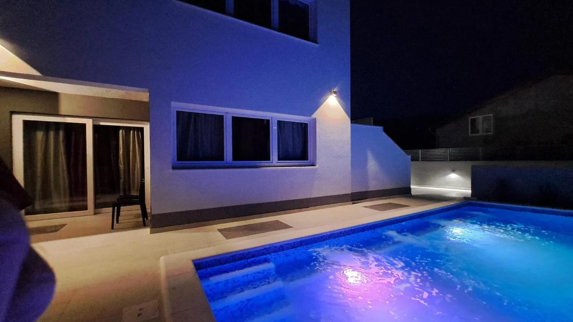 Villa Viva Kastel Novi
